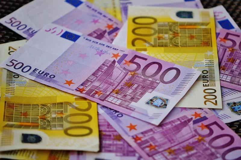 Réglo Mobile recharge 5 € et 10 € : quelle différence ?