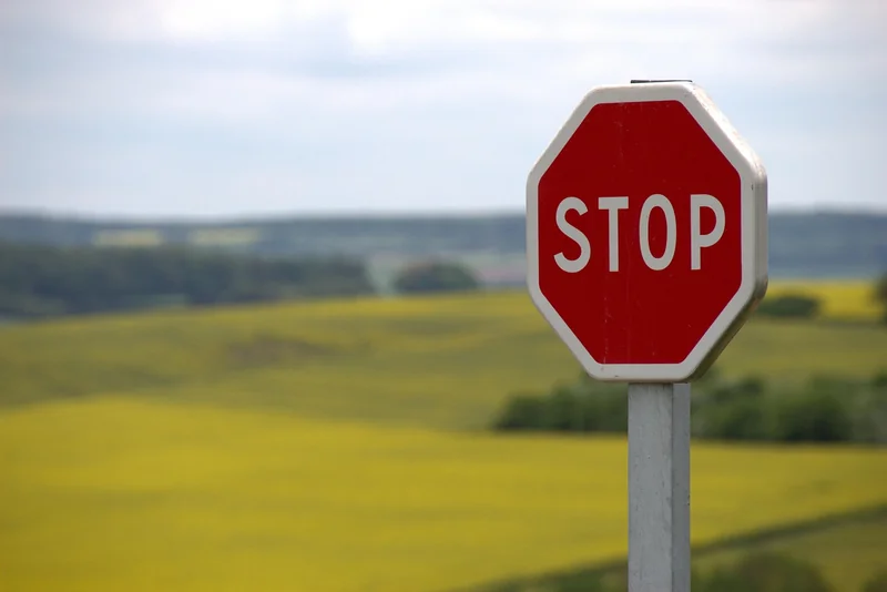 Quel est le coût d'un panneau de signalisation ?