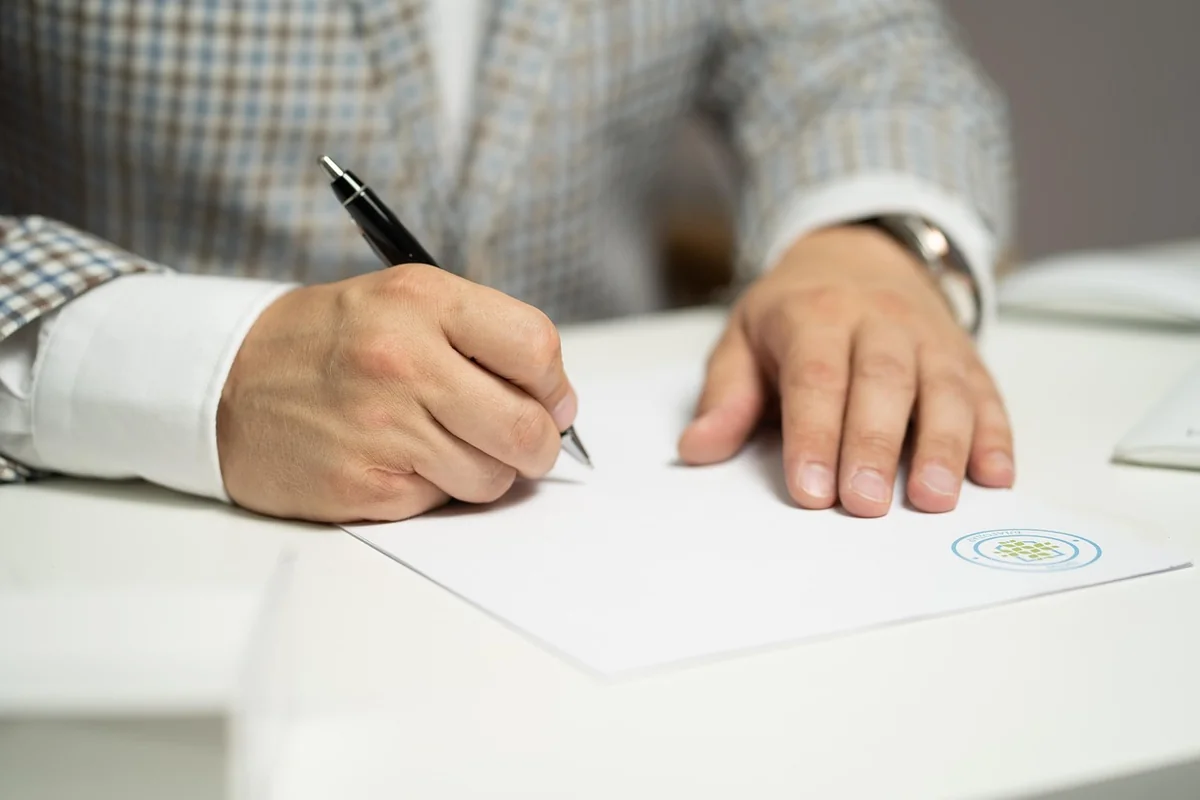 Comment résilier votre assurance auto Macif en 2026